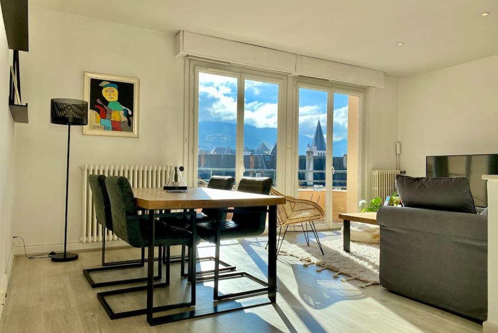 Apartament Toit-Terrasse Traversant Plein Centre 100M Du Lac Annecy Zewnętrze zdjęcie